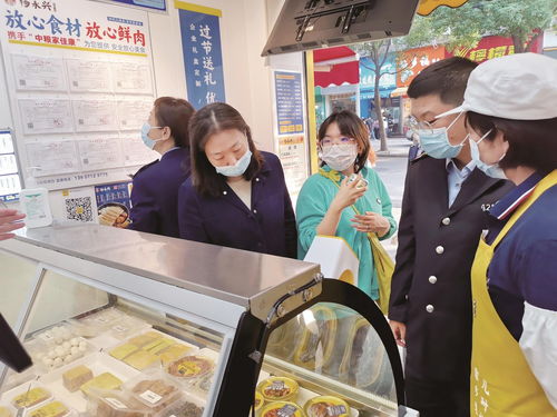 武昌區(qū)紀(jì)委參與網(wǎng)紅街餐飲安全評(píng)估，推動(dòng)餐飲管理透明化